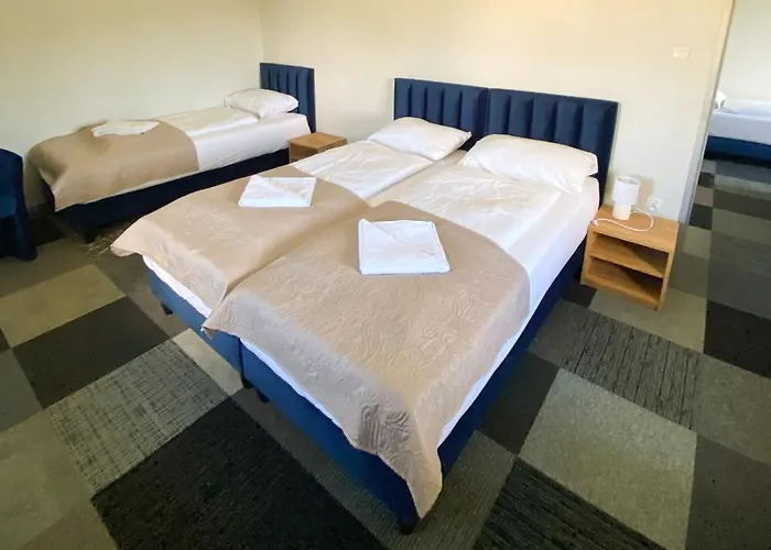 Casa de hóspedes Osrodek Szkoleniowo Wypoczynkowy Gopr 3*